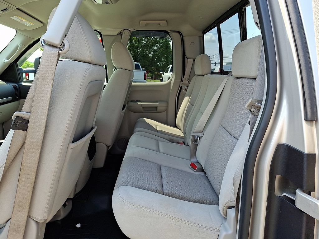 Used 2008 Chevrolet Silverado 2500 LT AWD/4WD image 10