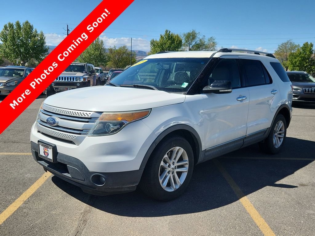 Used 2015 Ford Explorer XLT w/ Equipment Group 201A FWD image 4