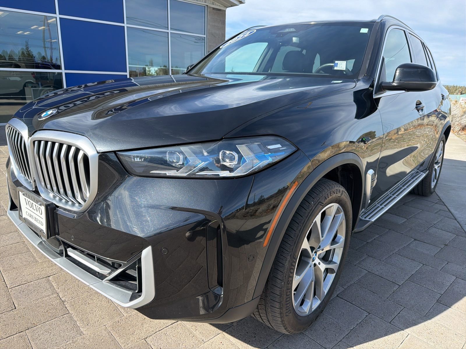 Used 2024 BMW X5 xDrive40i w/ Premium Package image 6