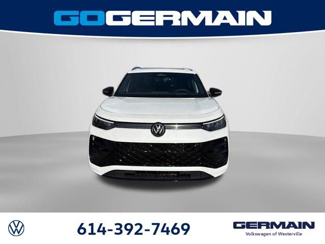 New 2026 Volkswagen Tiguan SE R-Line image 3