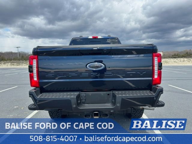 Used 2023 Ford F350 Lariat w/ Lariat Ultimate Package AWD/4WD image 4