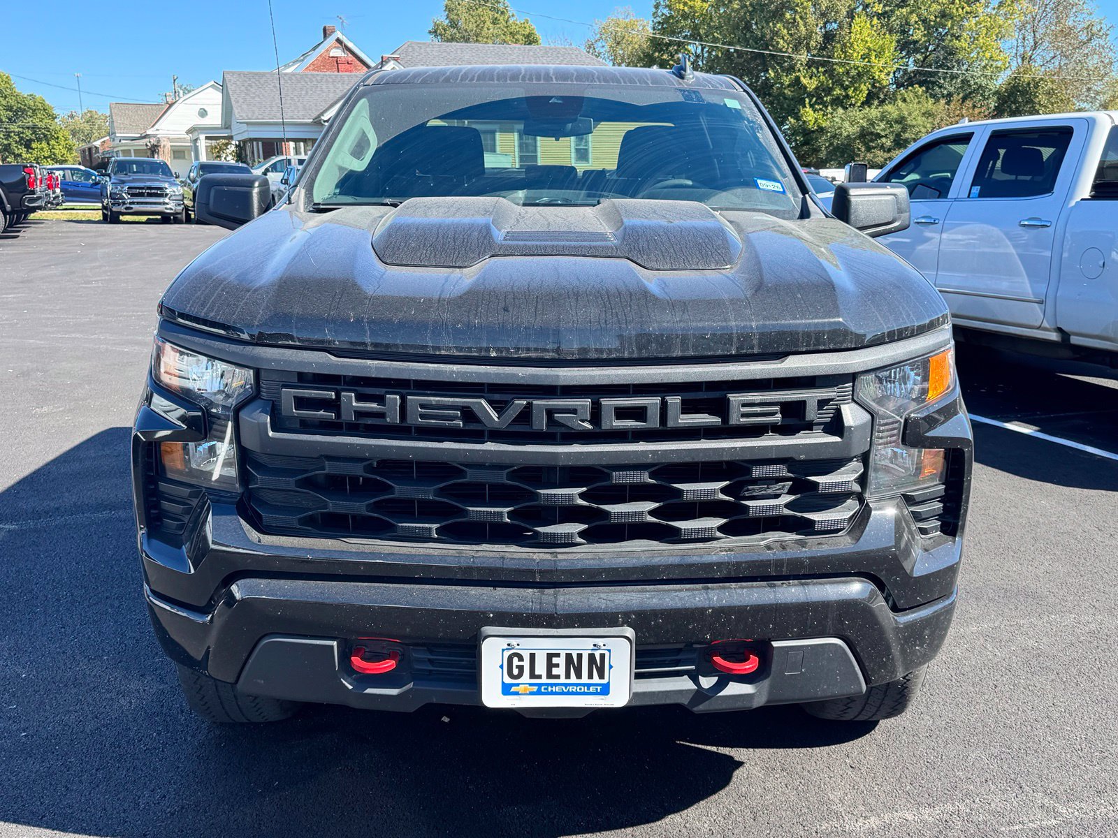 Used 2024 Chevrolet Silverado 1500 Custom Trail Boss w/ LPO, Dark Essentials Package AWD/4WD image 9