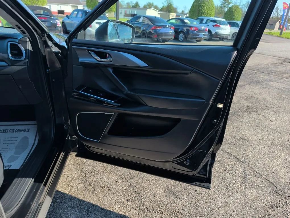 Used 2022 MAZDA CX-9 Touring Plus image 14