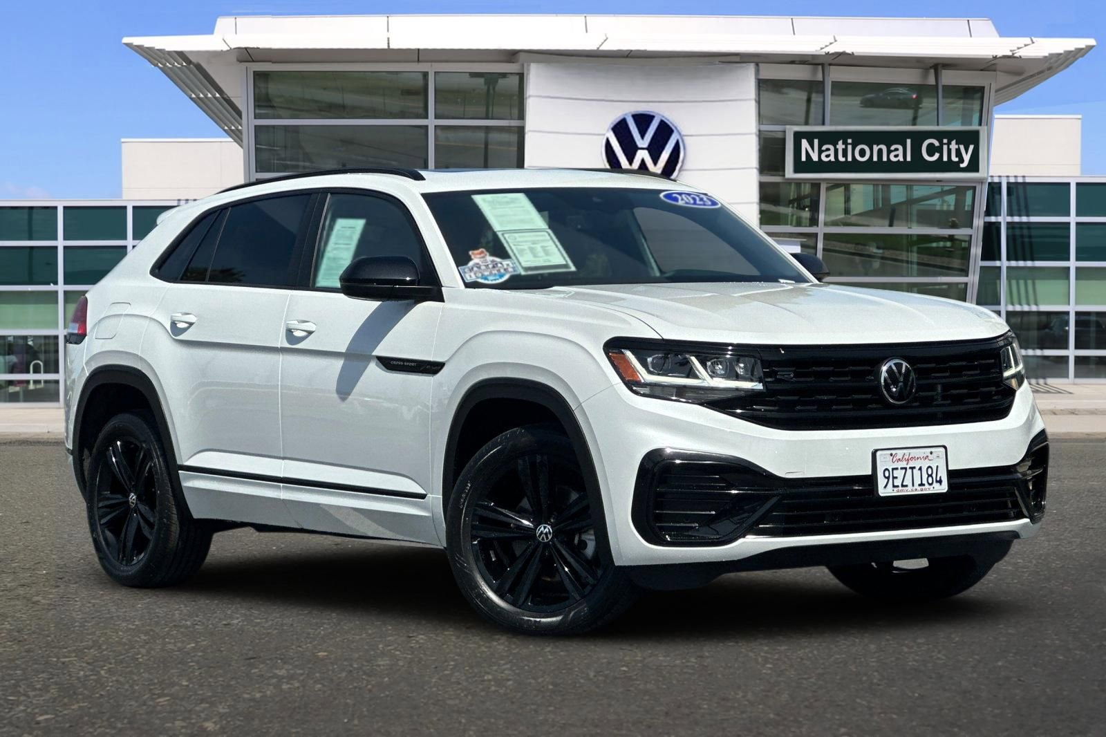 Certified 2023 Volkswagen Atlas Cross Sport SEL R-Line image 2