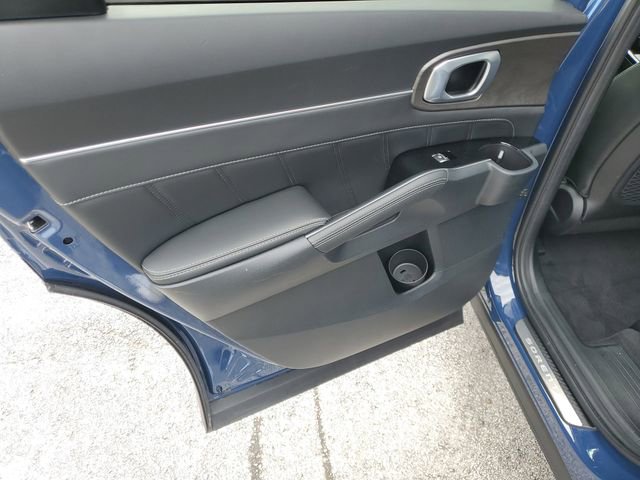 Used 2024 Kia Sorento SX image 15