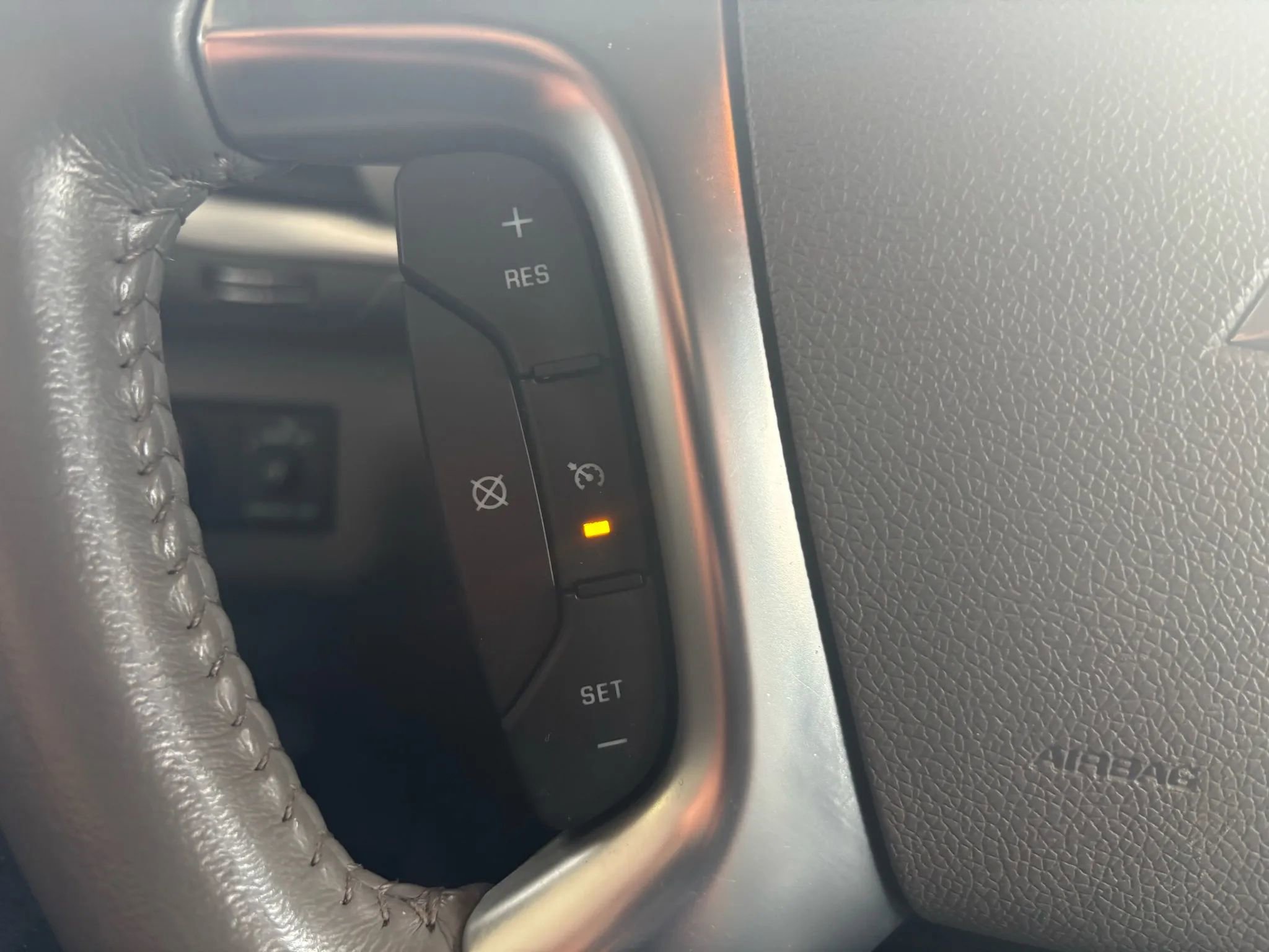 Used 2015 Chevrolet Traverse LT w/ Style and Technology Package image 13