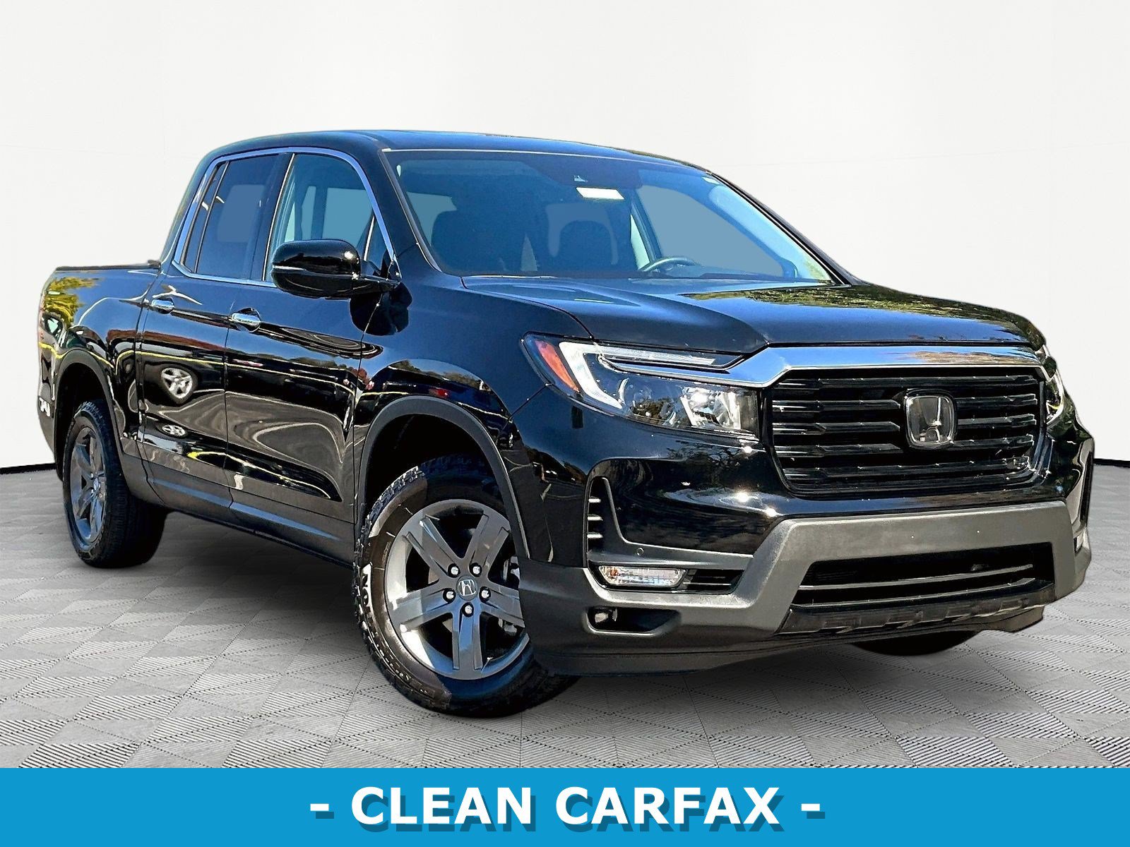 Certified 2023 Honda Ridgeline RTL-E image 3