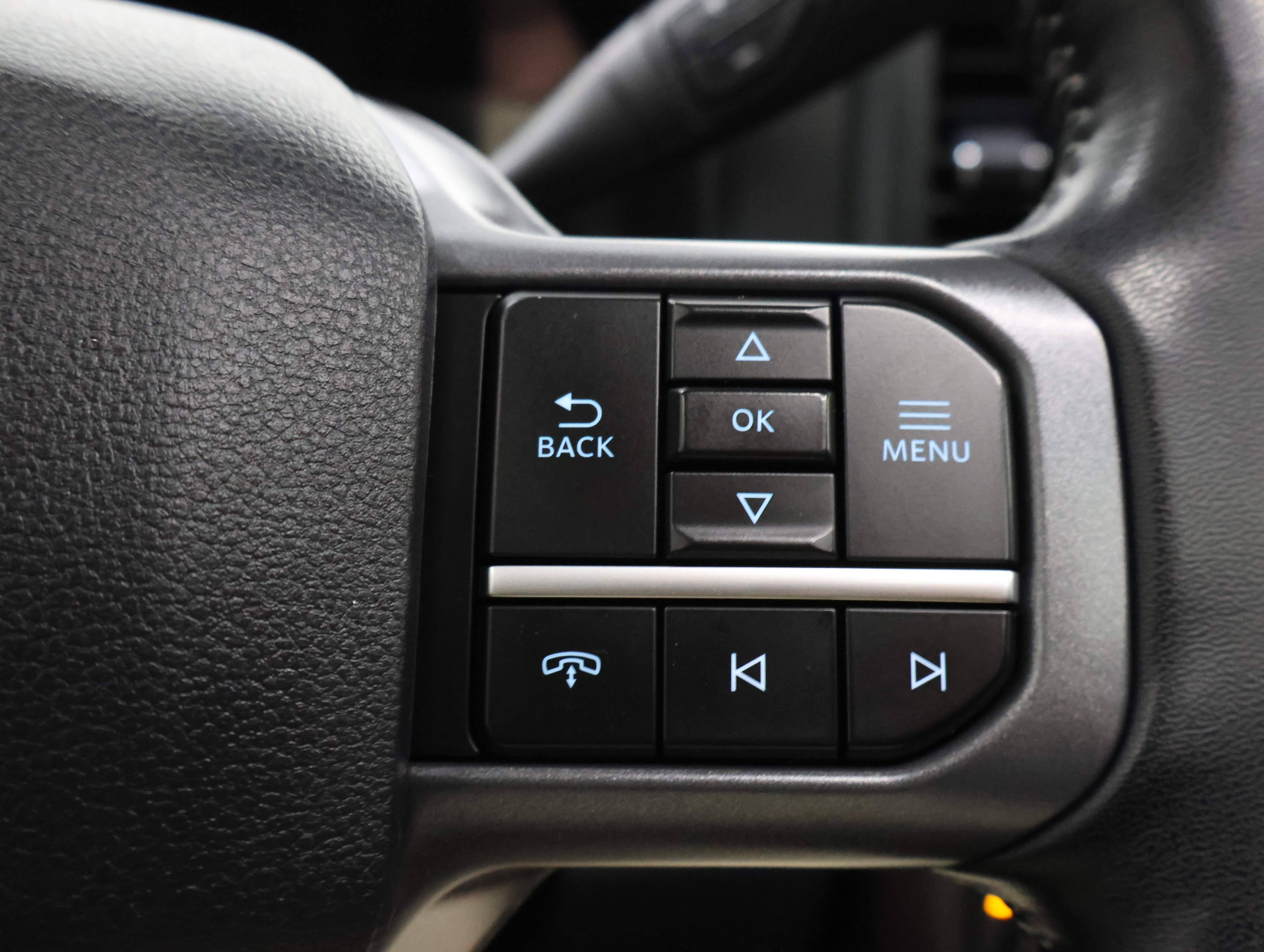 Used 2024 Ford F350 Lariat w/ Lariat Ultimate Package AWD/4WD image 15