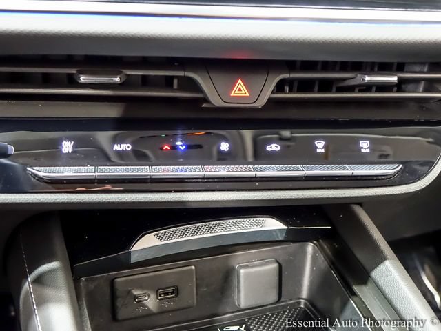 Certified 2024 Buick Envision Preferred AWD/4WD image 17