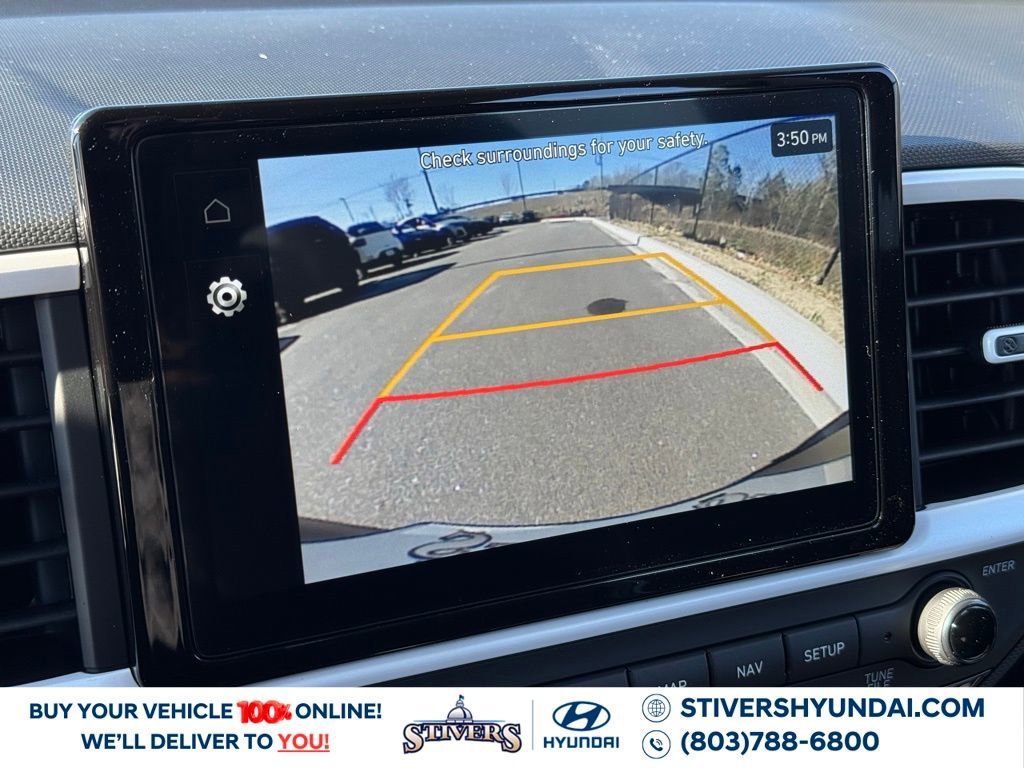 Certified 2025 Hyundai Venue Limited image 4