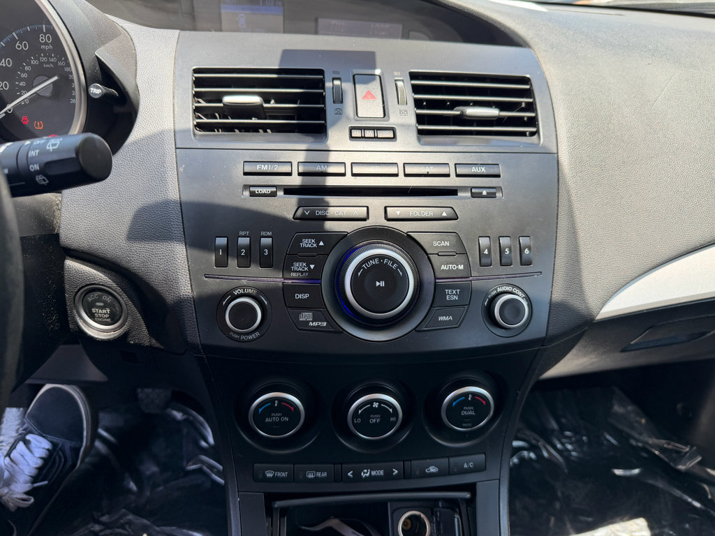 Used 2013 MAZDA MAZDA3 i Touring FWD image 17