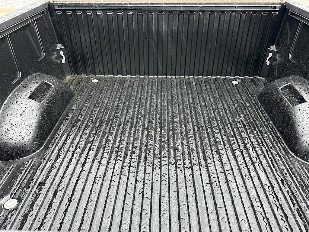New 2026 Toyota Tundra SR5 AWD/4WD image 4