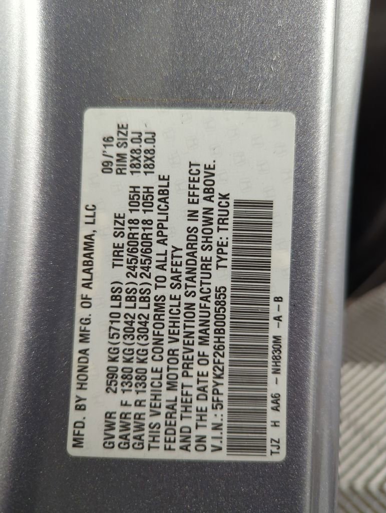 Used 2017 Honda Ridgeline RT image 25