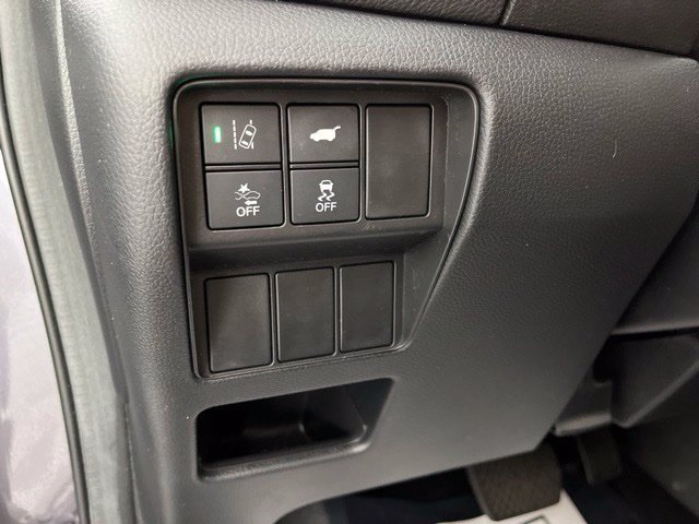 Used 2018 Honda CR-V Touring image 31