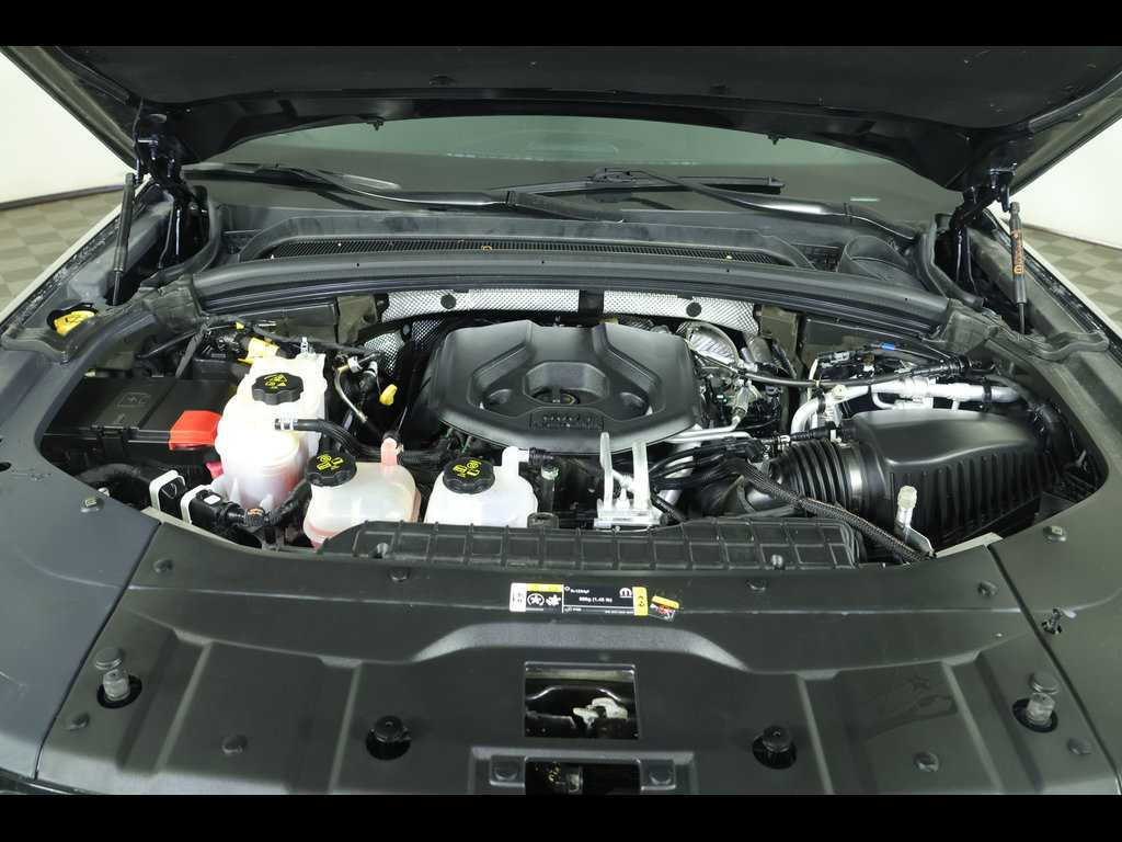 Used 2022 Jeep Grand Cherokee Overland w/ Luxury Tech Group IV AWD/4WD image 23
