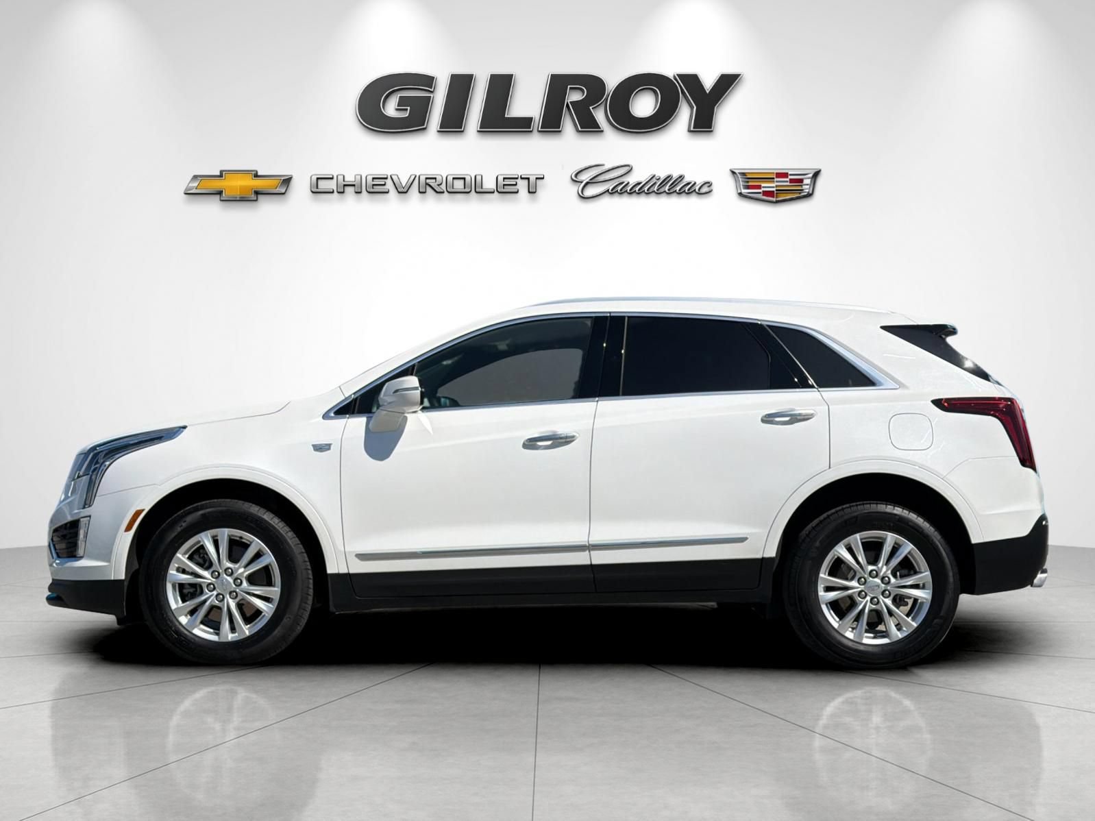 Used 2023 Cadillac XT5 Luxury AWD/4WD image 6
