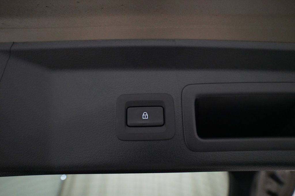 New 2026 MAZDA CX-50 AWD 2.5 S w/ Cargo Package image 15