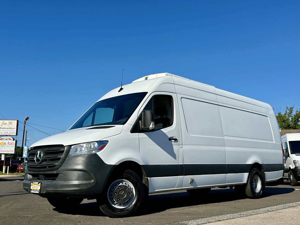 Used 2019 Mercedes-Benz Sprinter 3500 w/ Driver Convenience Package image 19