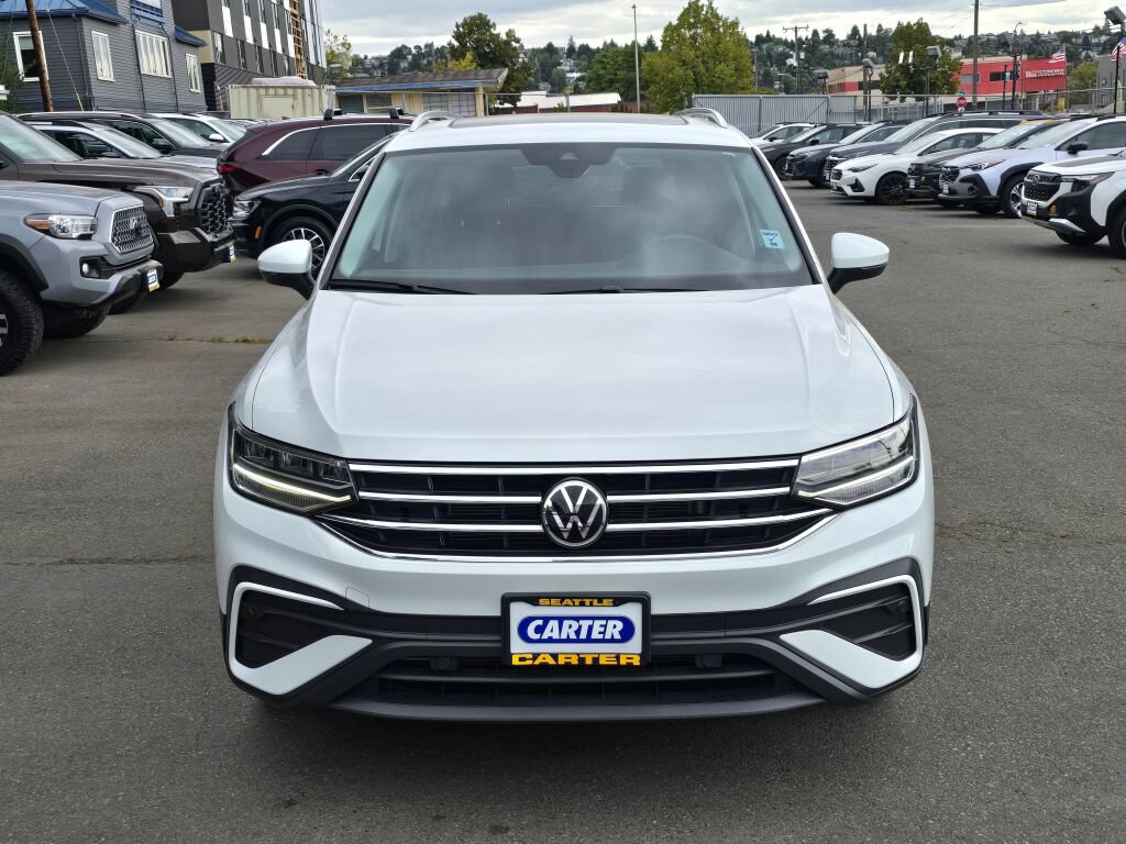 Used 2022 Volkswagen Tiguan SE AWD/4WD image 8