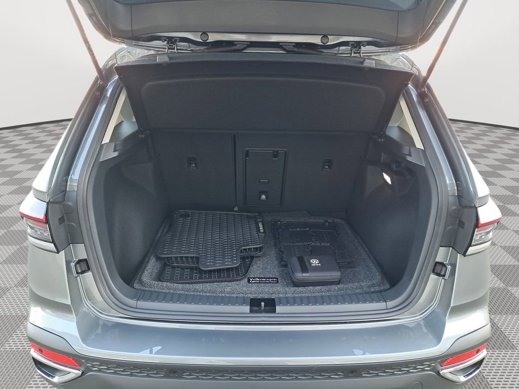 New 2025 Volkswagen Taos SEL AWD/4WD image 20