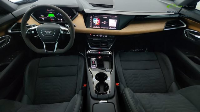 Used 2023 Audi e-tron GT Premium Plus AWD/4WD image 20