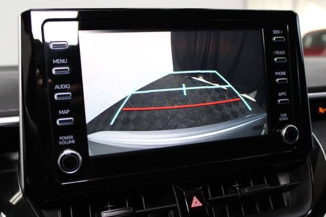Used 2020 Toyota Corolla LE FWD image 16