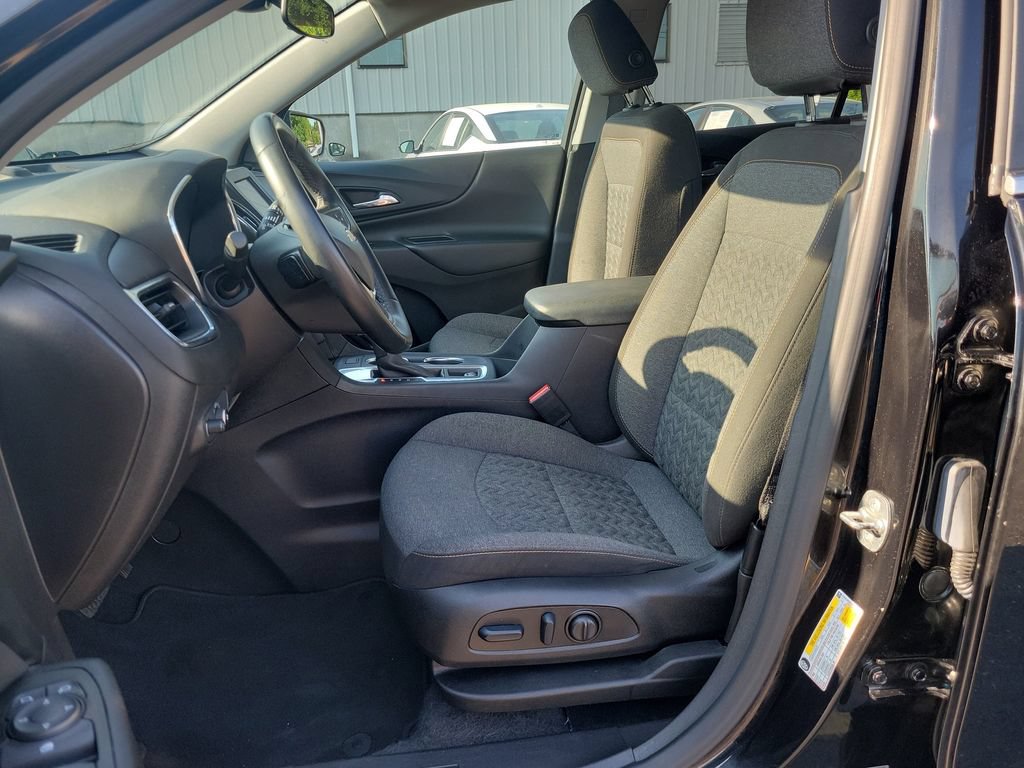 Used 2024 Chevrolet Equinox LT FWD image 19