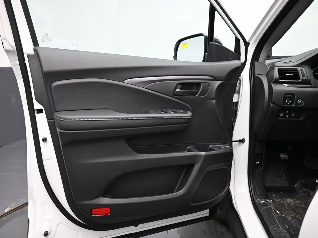 New 2026 Honda Ridgeline Sport image 30