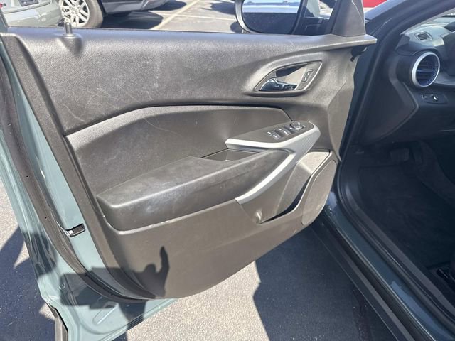 Used 2025 Chevrolet Trax LS w/ LS Convenience Package FWD image 20