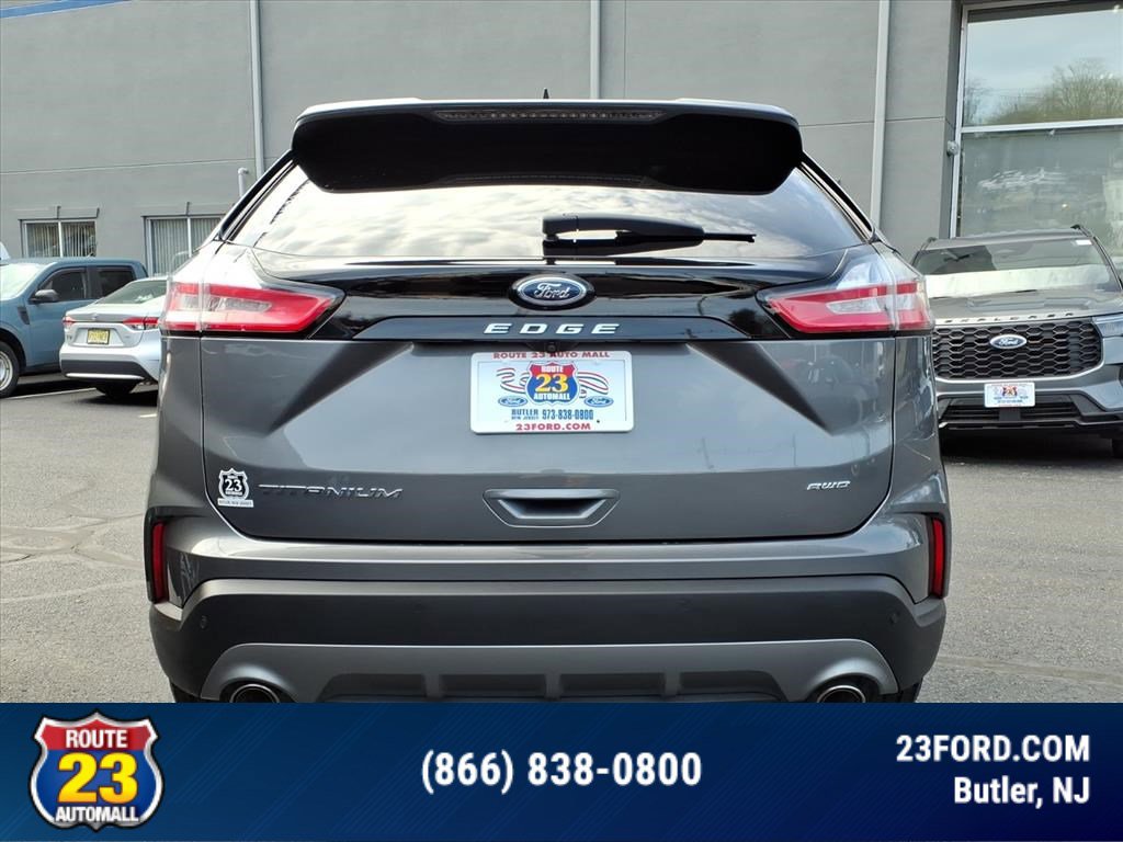 Certified 2022 Ford Edge Titanium w/ Equipment Group 301A AWD/4WD image 7