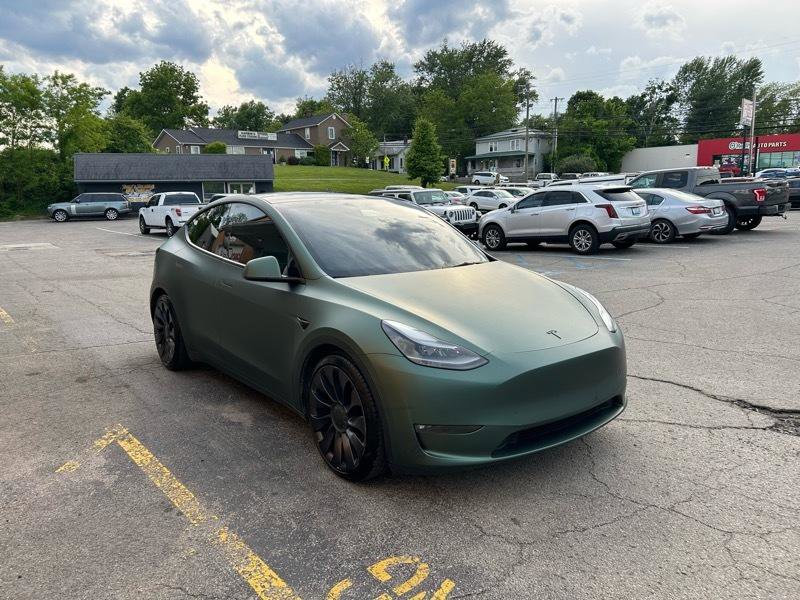 Used 2021 Tesla Model Y Performance AWD/4WD image 3