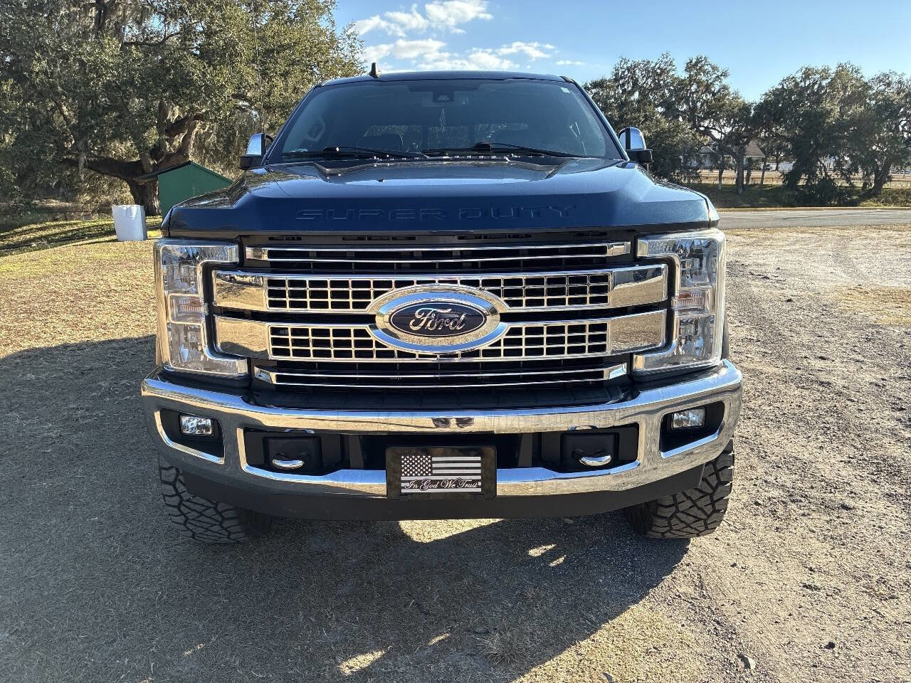 Used 2019 Ford F250 Lariat w/ Lariat Ultimate Package image 3