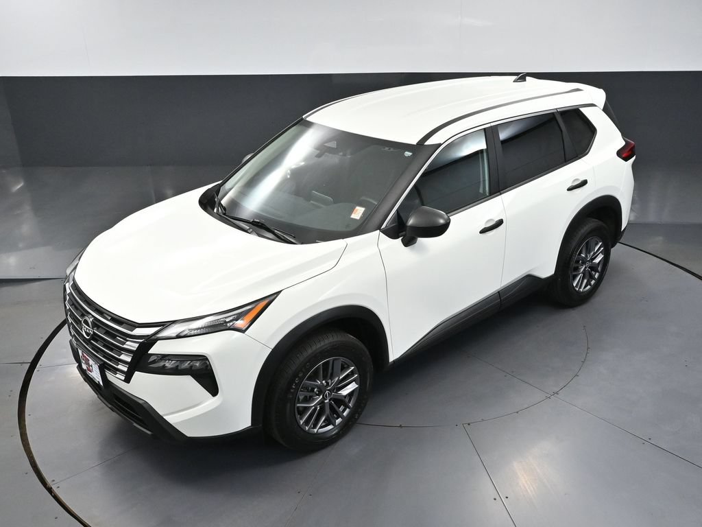 Used 2024 Nissan Rogue S AWD/4WD image 50
