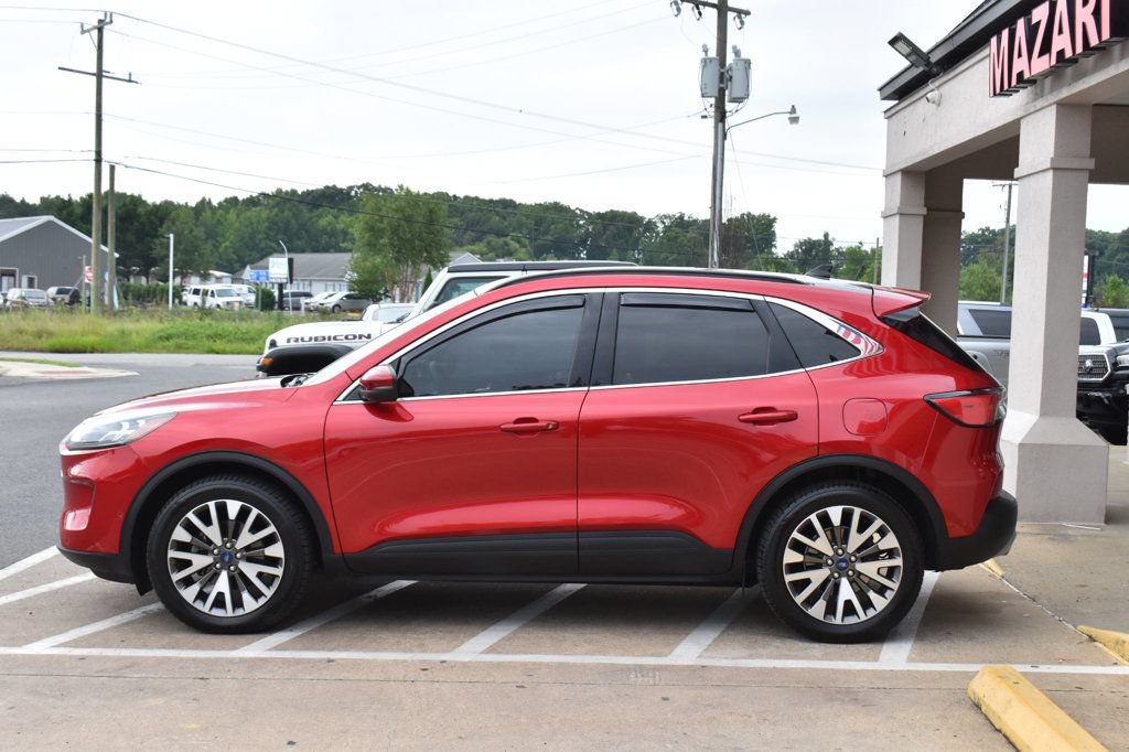Used 2020 Ford Escape Titanium AWD/4WD image 7
