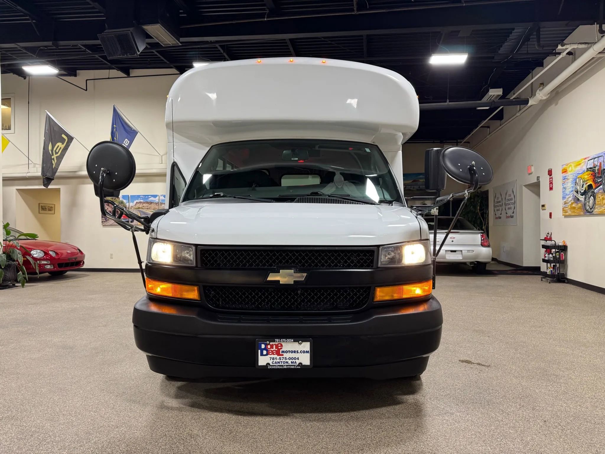 Used 2019 Chevrolet Express 3500 w/ School Bus Package image 21