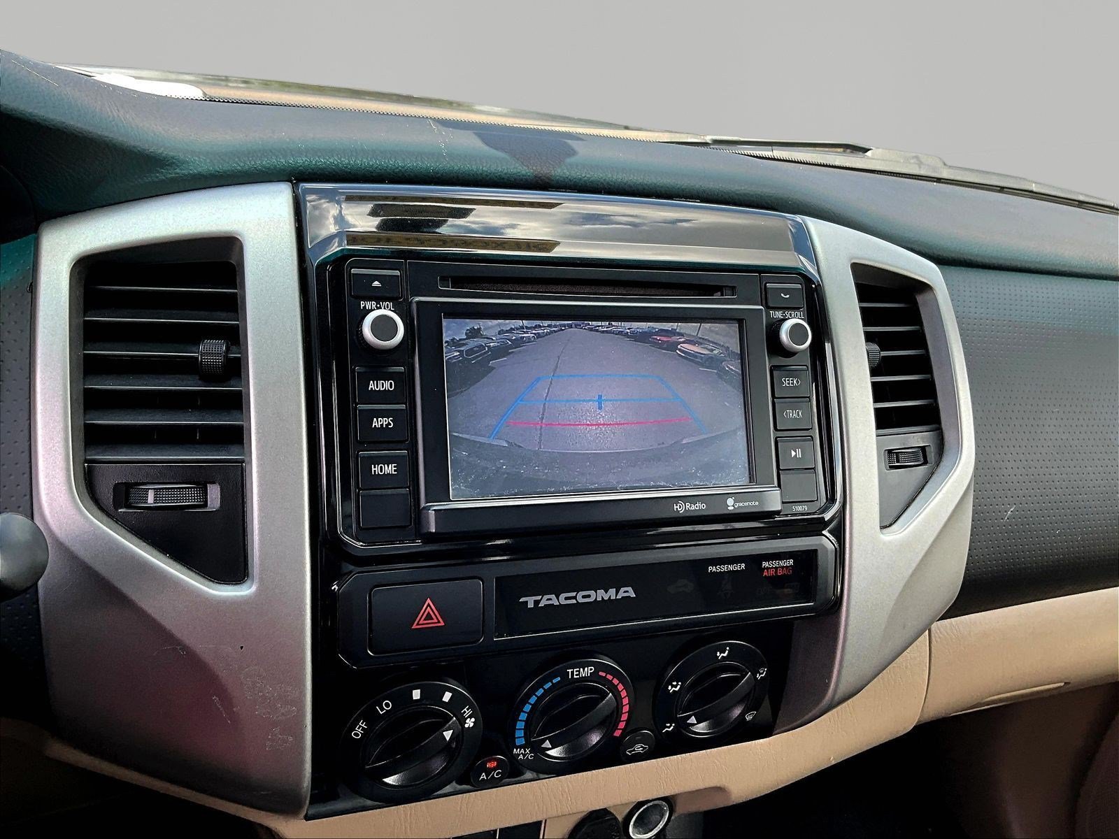 Used 2015 Toyota Tacoma PreRunner w/ SR5 Package RWD image 14