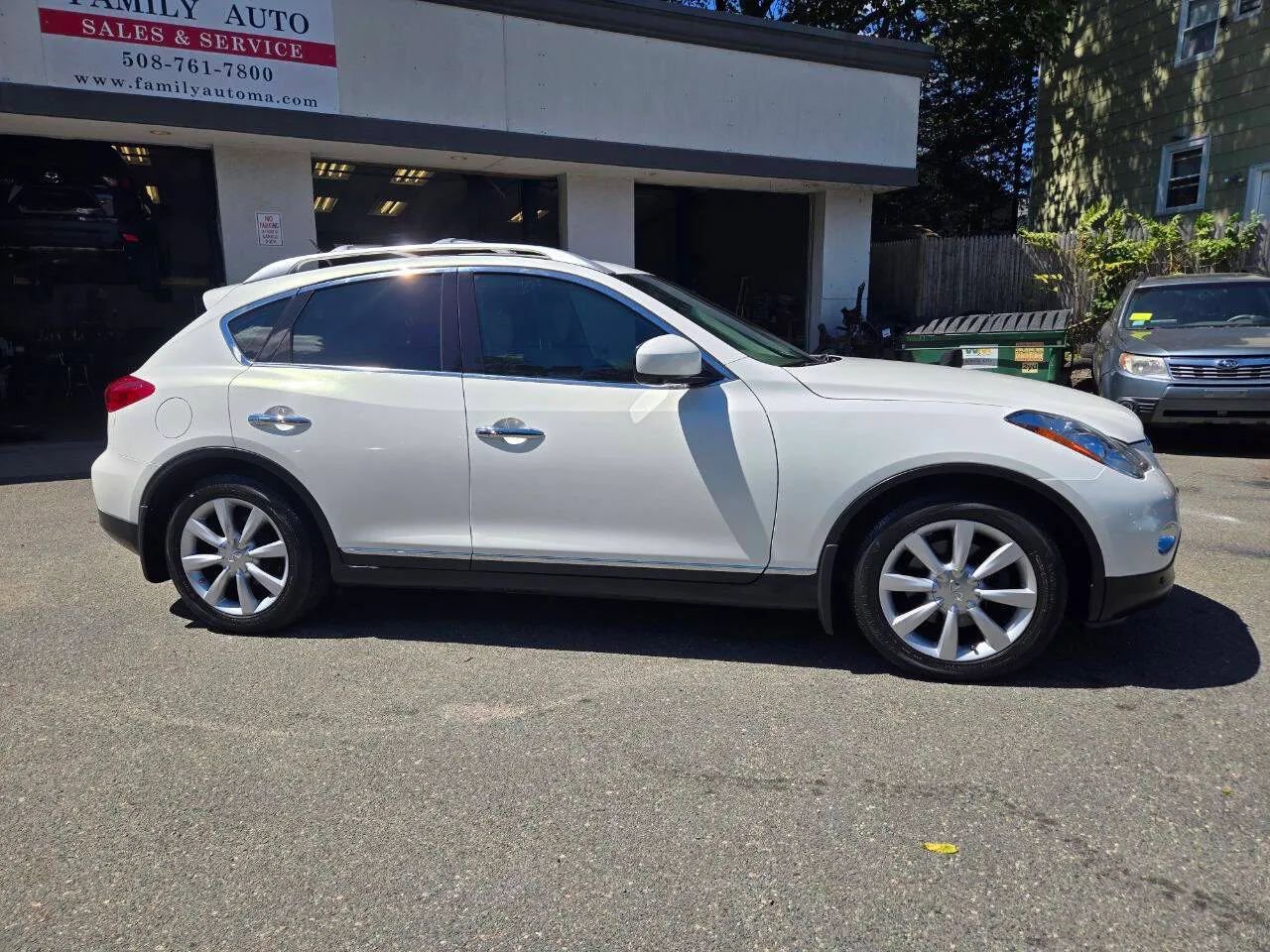 Used 2013 INFINITI EX37 Journey w/ Premium Pkg image 23