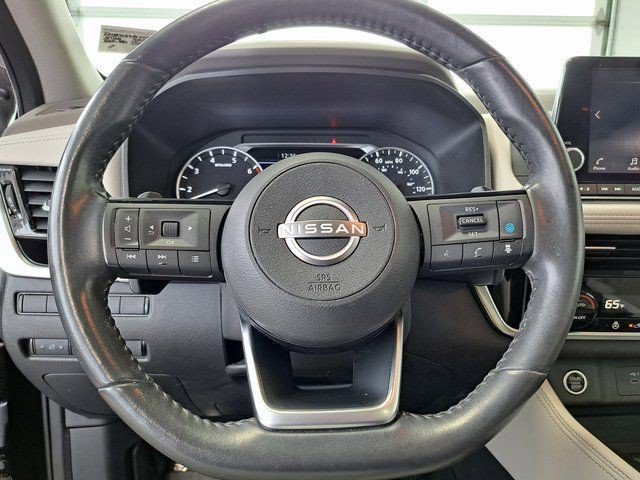 Used 2023 Nissan Rogue SL AWD/4WD image 10