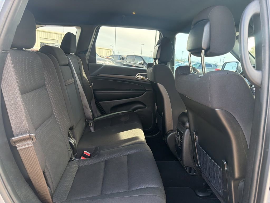 Used 2021 Jeep Grand Cherokee Laredo image 27