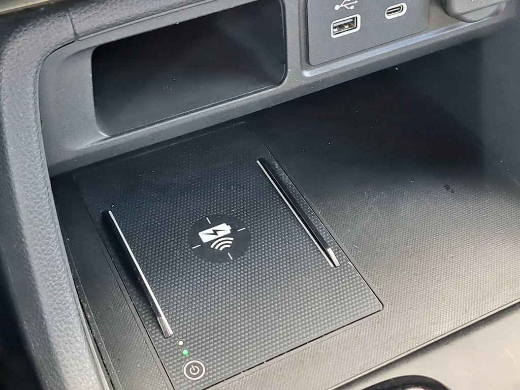 Used 2023 Honda Pilot TrailSport image 25