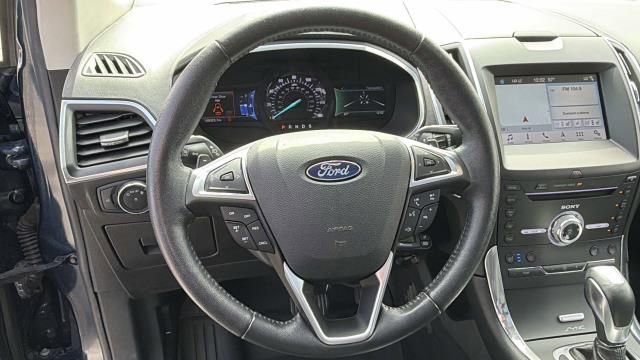 Used 2017 Ford Edge Titanium w/ Equipment Group 302A AWD/4WD image 13
