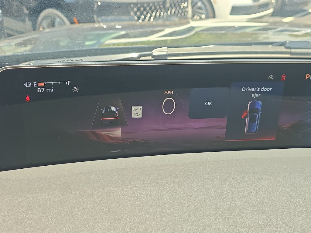 New 2026 Lincoln Navigator Premiere AWD/4WD image 23