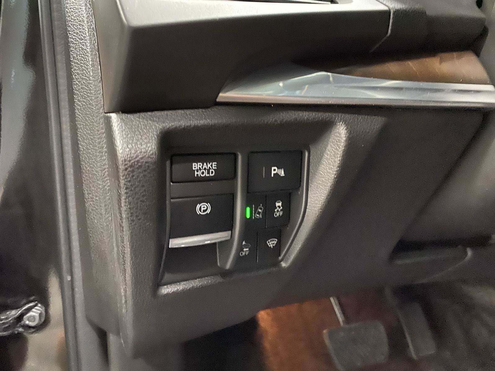 Used 2017 Acura MDX FWD w/ Advance Package image 20