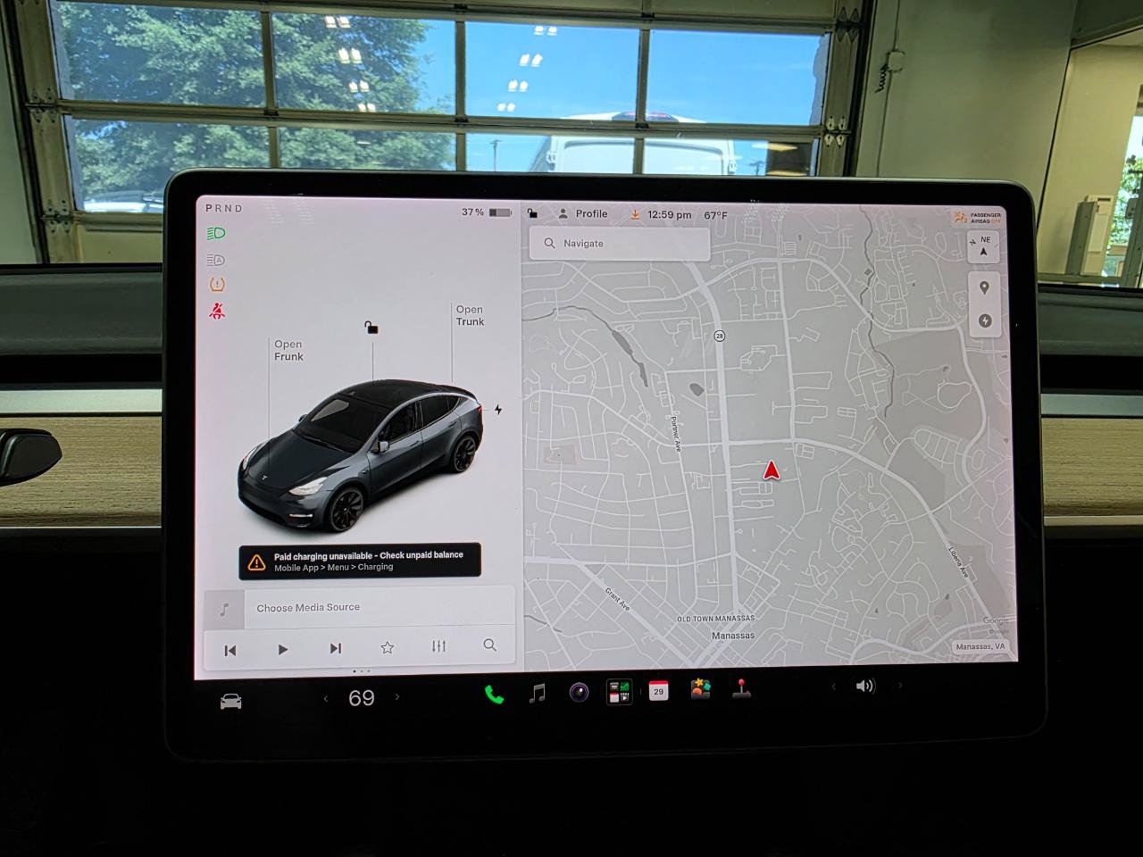 Used 2021 Tesla Model Y Long Range AWD/4WD image 31