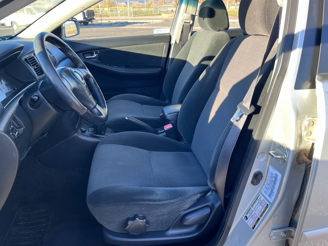 Used 2004 Toyota Corolla CE image 10