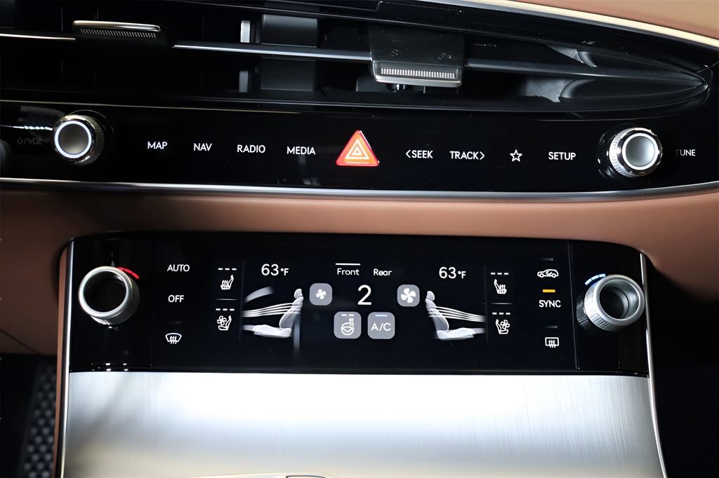 New 2026 Genesis GV70 2.5T Advanced image 23