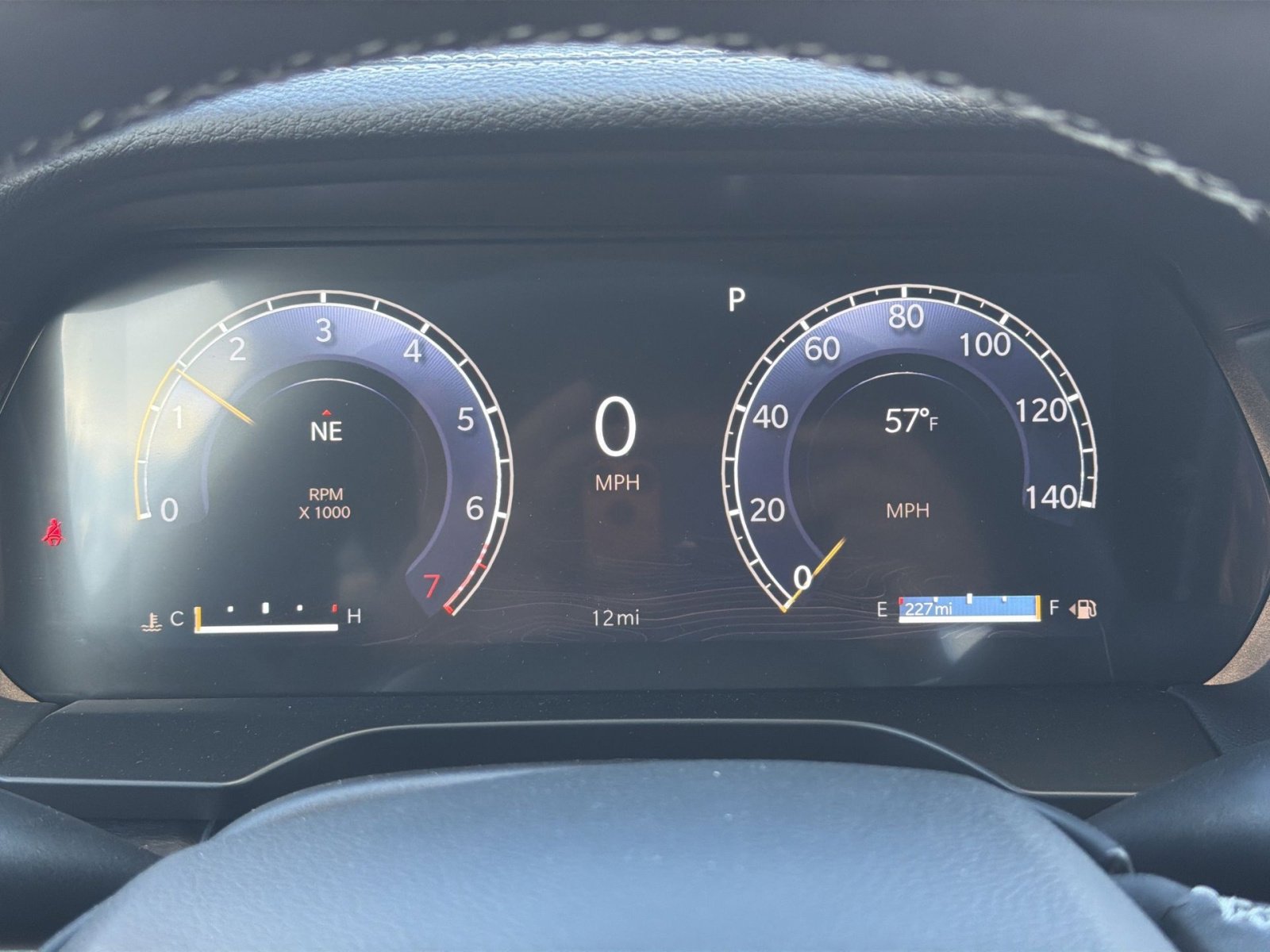 New 2025 Jeep Grand Cherokee Limited w/ Luxury Tech Group II image 17