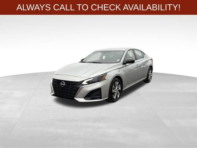 Used 2024 Nissan Altima 2.5 S image 3