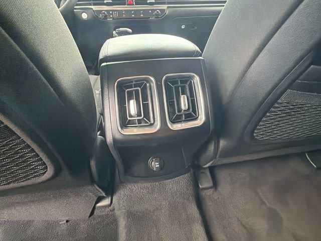 Used 2024 Kia Sorento LX FWD image 16