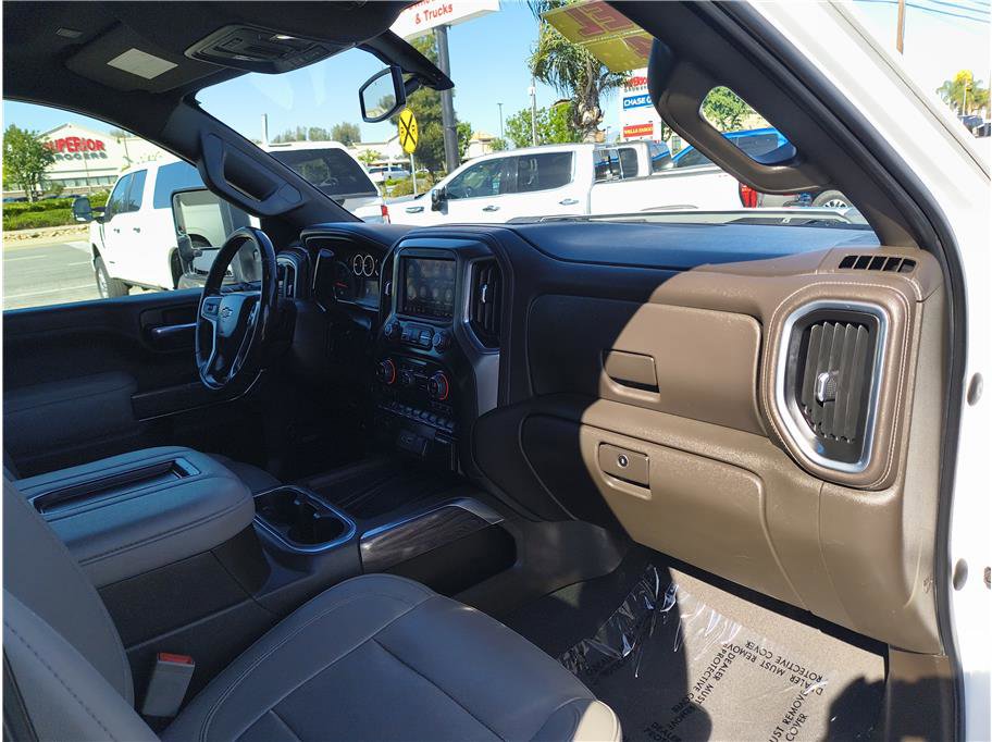 Used 2022 Chevrolet Silverado 2500 LTZ w/ LTZ Plus Package AWD/4WD image 12